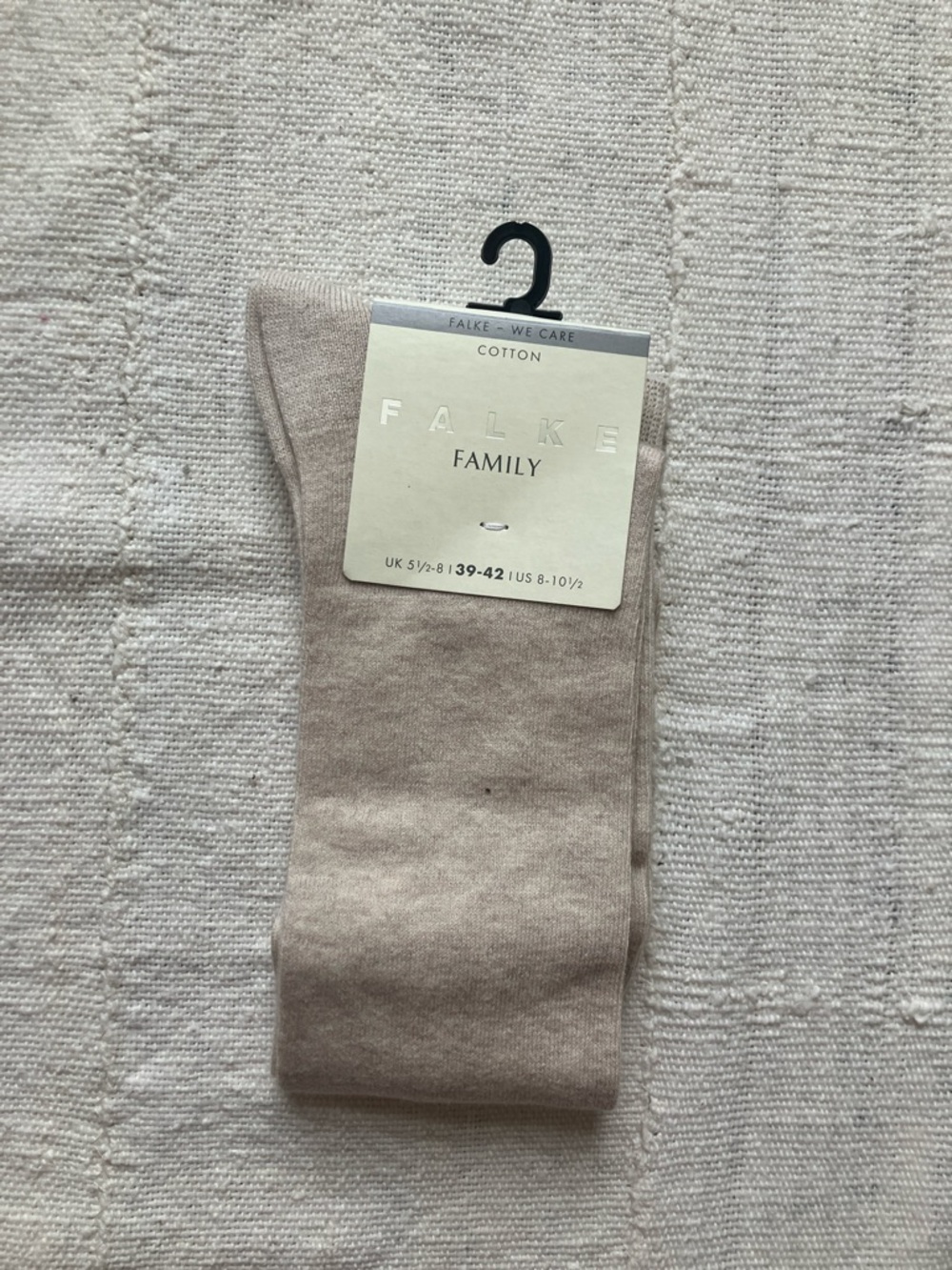 Falke Cotton Crew Socks in Light Beige